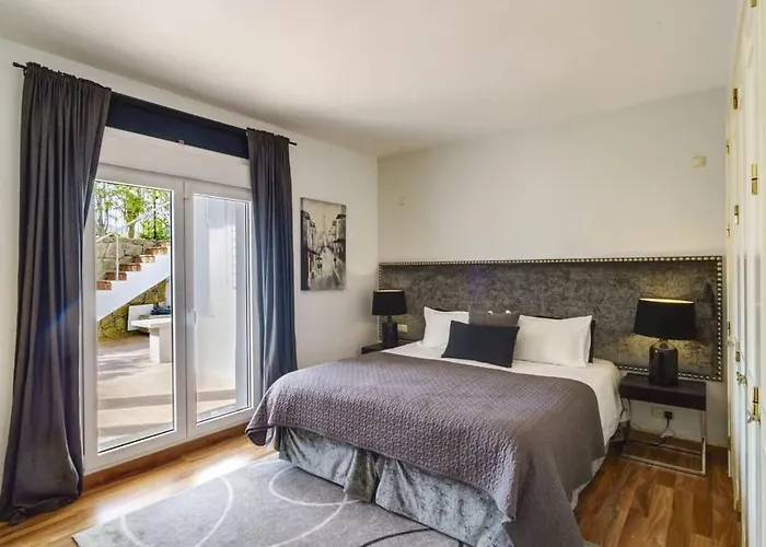 Gran View Elviria 別荘