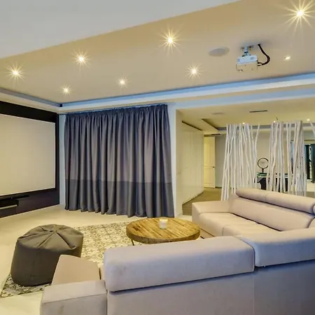 Будинок відпочинку Gran View Elviria Марбелья